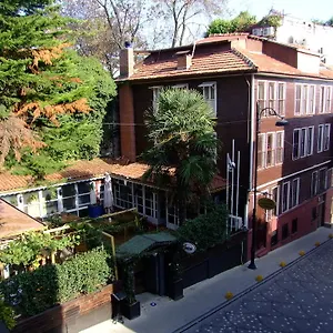 https://ishak-pasa-konagi.istanbul-turkeyhotels.com